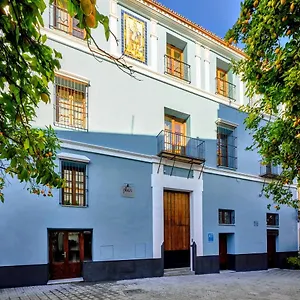 Palacio Del Siglo Xvii Frente A Jardines De Murillo Séville